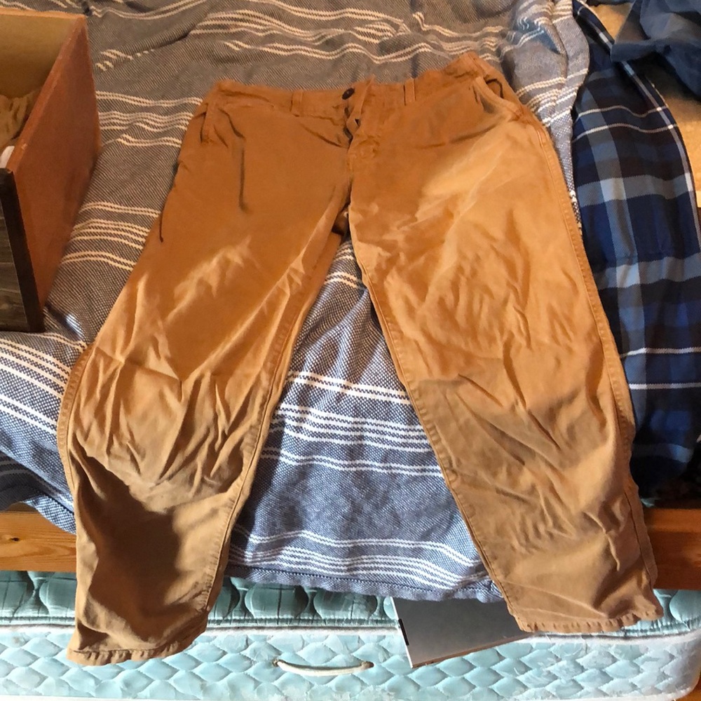 American Eagle khakis